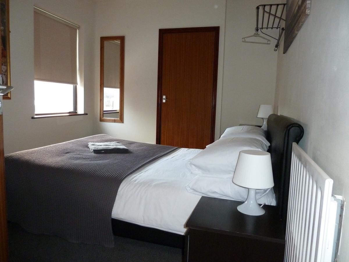 River Rooms ويست بريدجفورد المظهر الخارجي الصورة