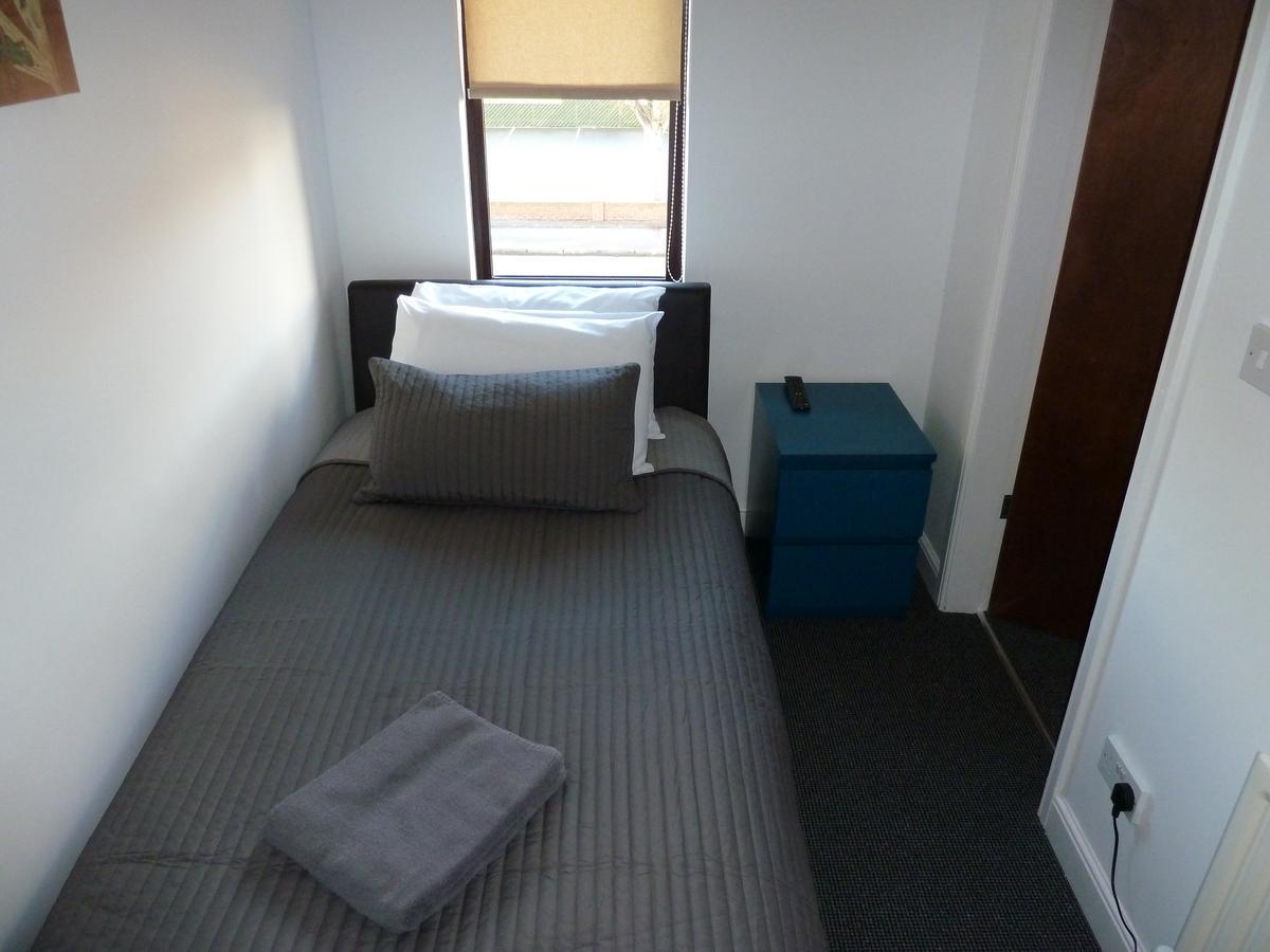 River Rooms ويست بريدجفورد المظهر الخارجي الصورة